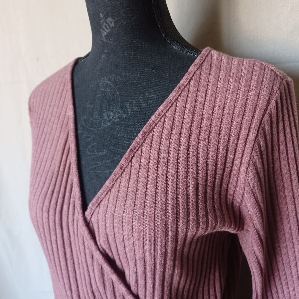 Sienna Sky Ribbed Top - Picture 2 of 9